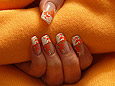  Decorative fingernail design with airbrush colours